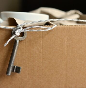 Het nest uit!